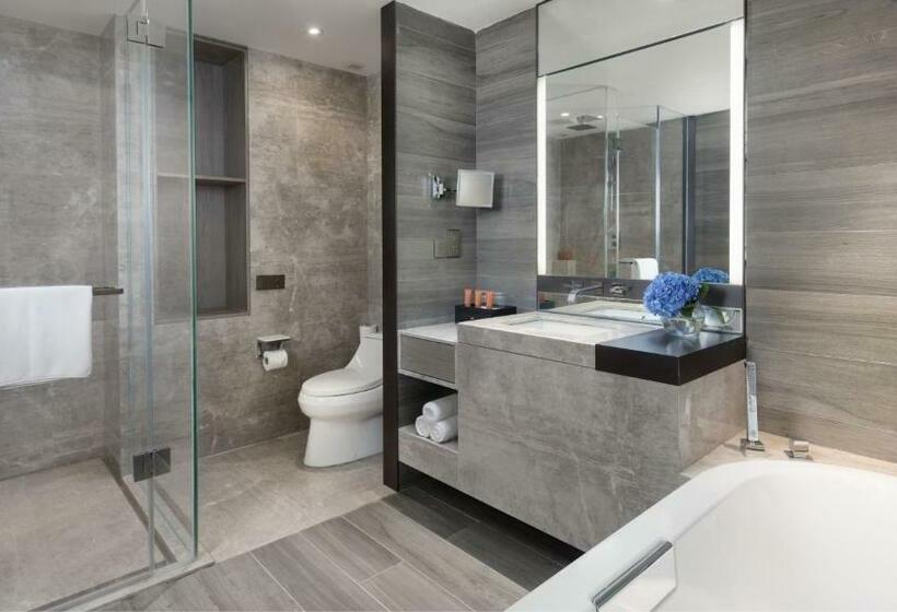 디럭스 룸, Crowne Plaza Deqing Moganshan, An Ihg