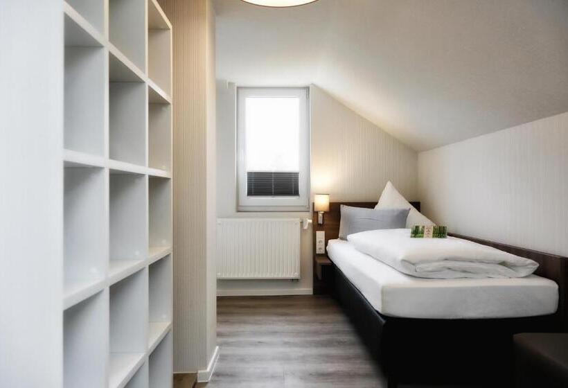 Апартаменты 2 Спальни, Konsumhotel Am Park   Nebenhaus Vom Konsum Berghotel Oberhof