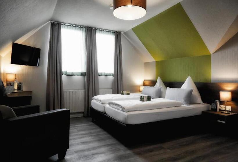 Апартаменты 2 Спальни, Konsumhotel Am Park   Nebenhaus Vom Konsum Berghotel Oberhof