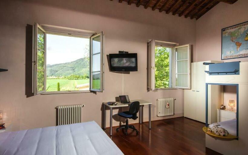 Семейный Номер Вид на Сад, Cascina Canova B&b
