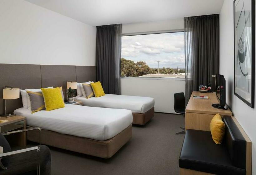 Номер Deluxe, Atura Dandenong