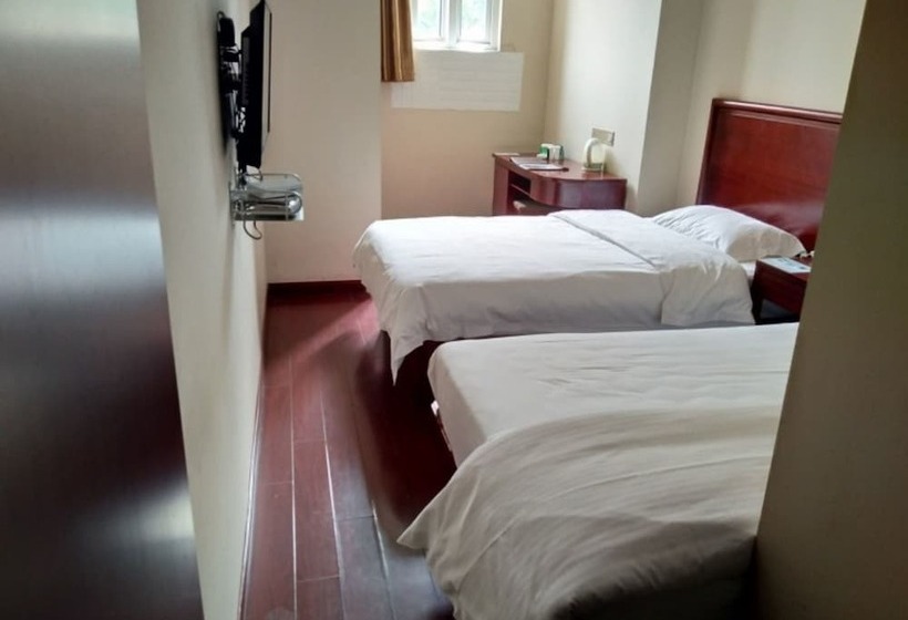 Номер Стандарт, Greentree Inn Nanjing Lukou Konggang General Avenue Express