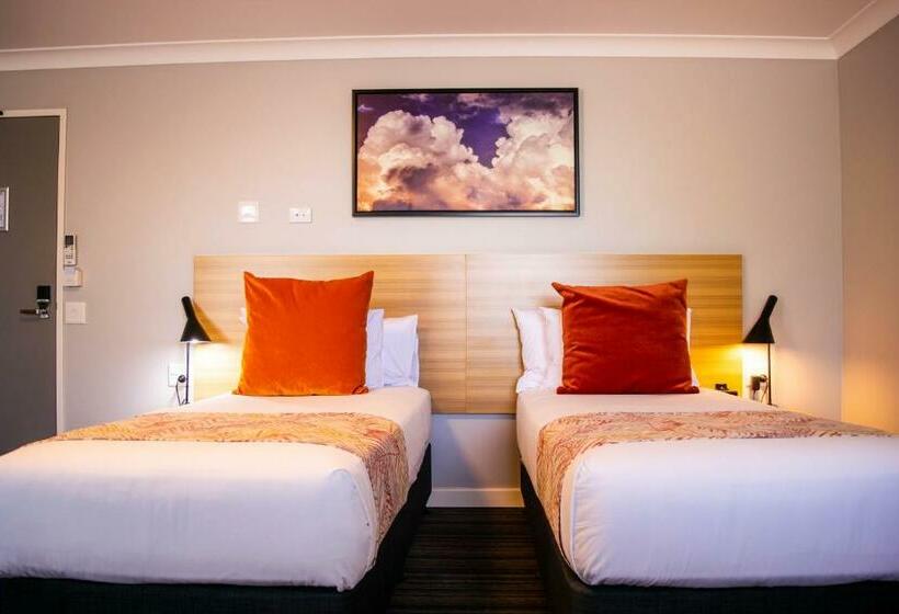 Номер Deluxe, Potters Toowoomba