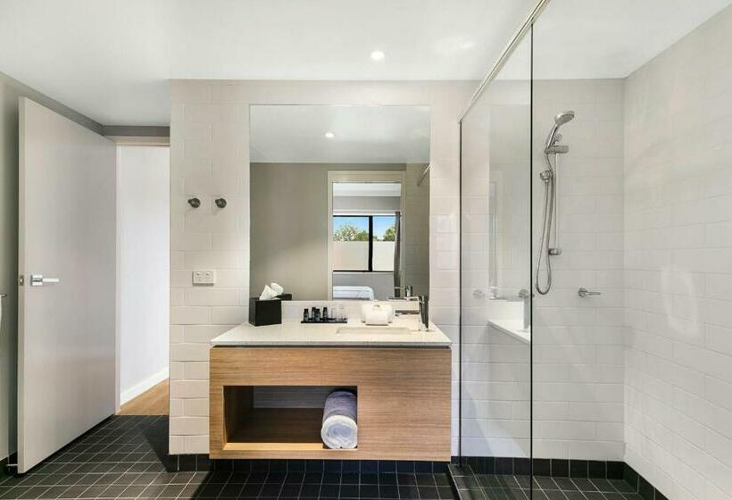 דירת שני חדרים, Potters Toowoomba