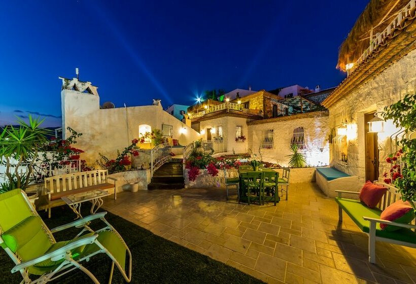 سوییت با چشم‌انداز دریا, 8 Oda Boutique Homes