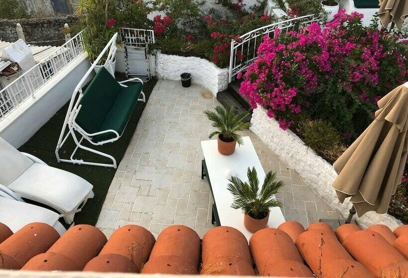 سوییت با چشم‌انداز دریا, 8 Oda Boutique Homes
