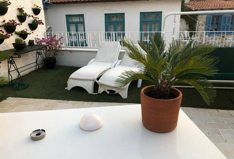 سوییت با چشم‌انداز دریا, 8 Oda Boutique Homes