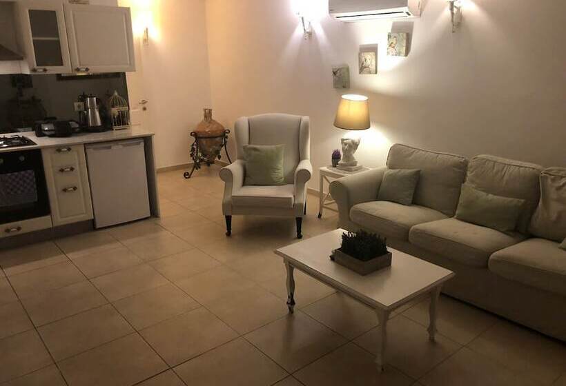 سوییت با چشم‌انداز دریا, 8 Oda Boutique Homes