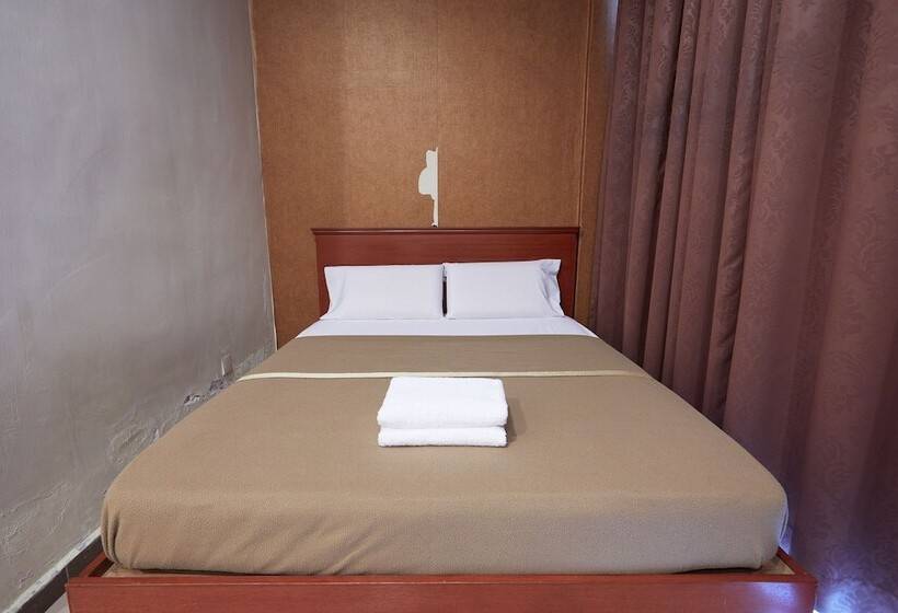 Номер Deluxe с Балконом, Gurney Inn