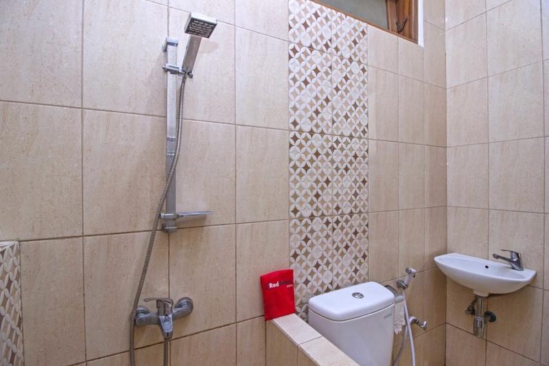 Номер Стандарт, Residences By Reddoorz Near Rumah Mode