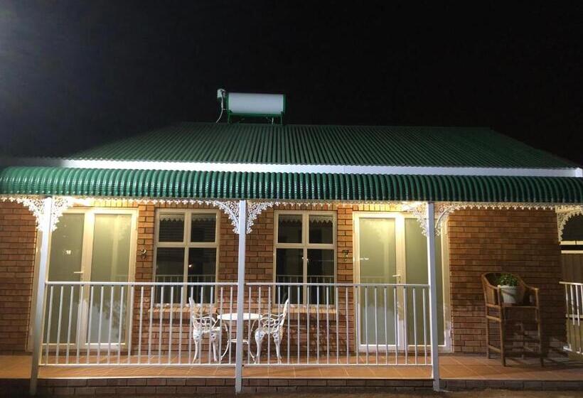 Четырехместный Номер Стандарт, The Solomon Guest House