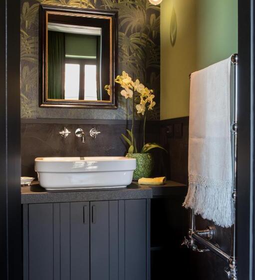 سوییت جونیور با بالکن, Velona's Jungle Luxury Suites