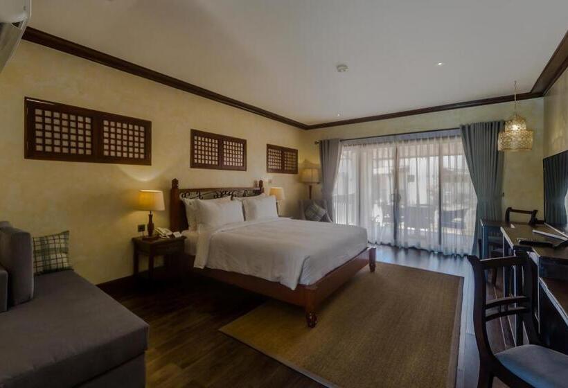 Люкс, Espacio Verde Resort