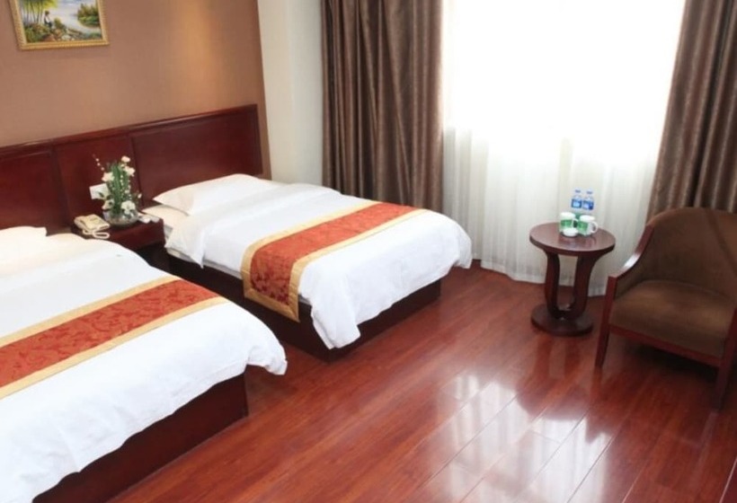 Номер Стандарт, Greentree Inn Xian Great Wild Goose Pagoda History Museum  Xiaozha Express