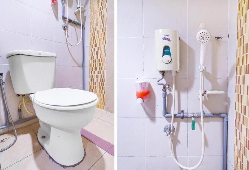 اتاق استاندارد یک نفره, New Station Hotel Klang
