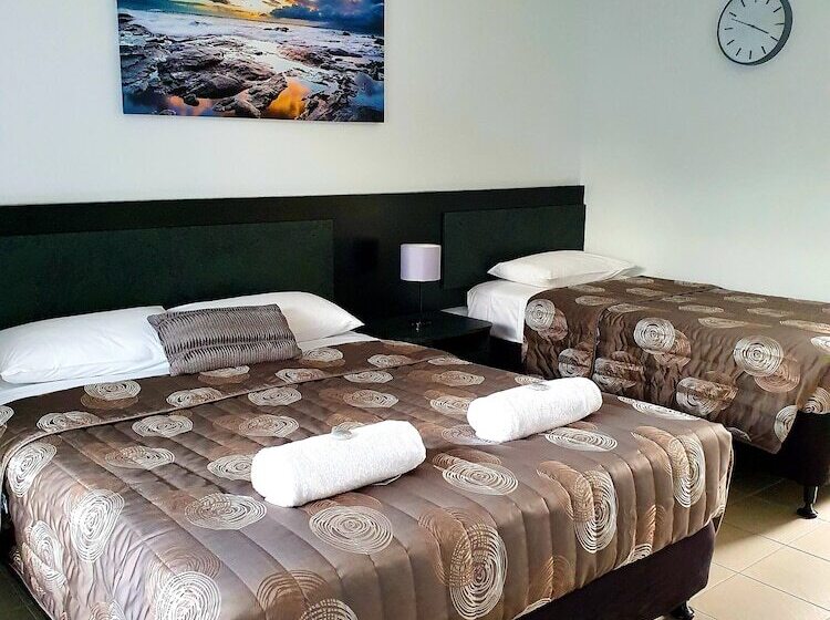 Номер Deluxe, Sunseeker Motel