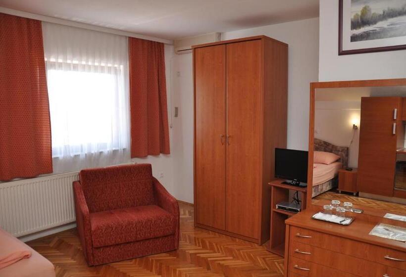 スタンダードシングルルーム, Pansion Antonio