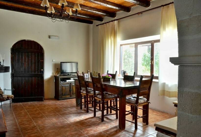 Дом 2 Спальни, Anna Malai Traditional Cretan Villa