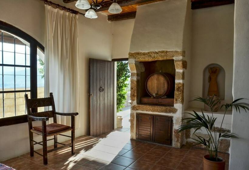 Дом 2 Спальни, Anna Malai Traditional Cretan Villa