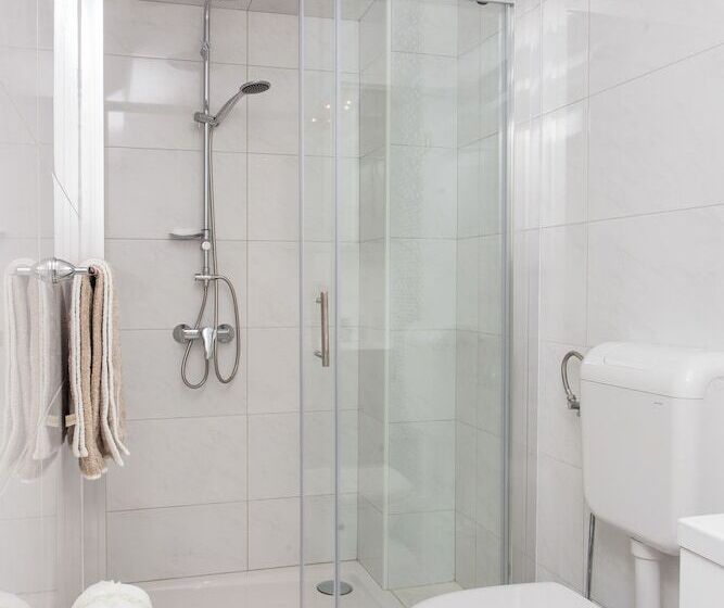 1 Bedroom Apartment with Terrace Sea View, Apartments Villa Mirjana