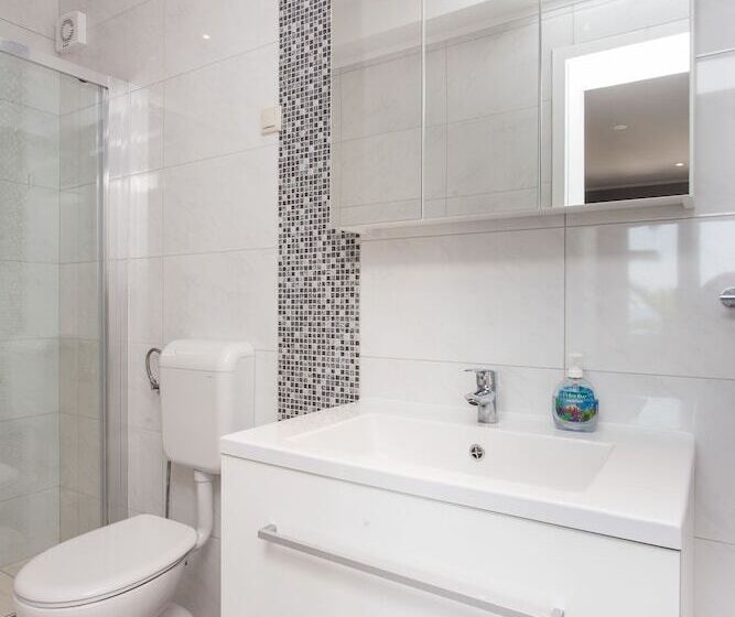 1 Bedroom Apartment with Terrace Sea View, Apartments Villa Mirjana