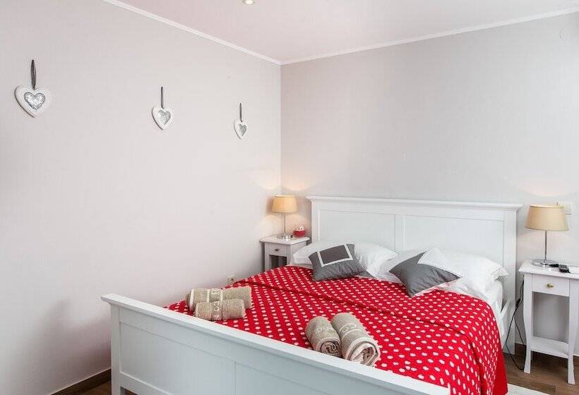 استودیوی استاندارد با چشم‌انداز دریا, Apartments Villa Mirjana
