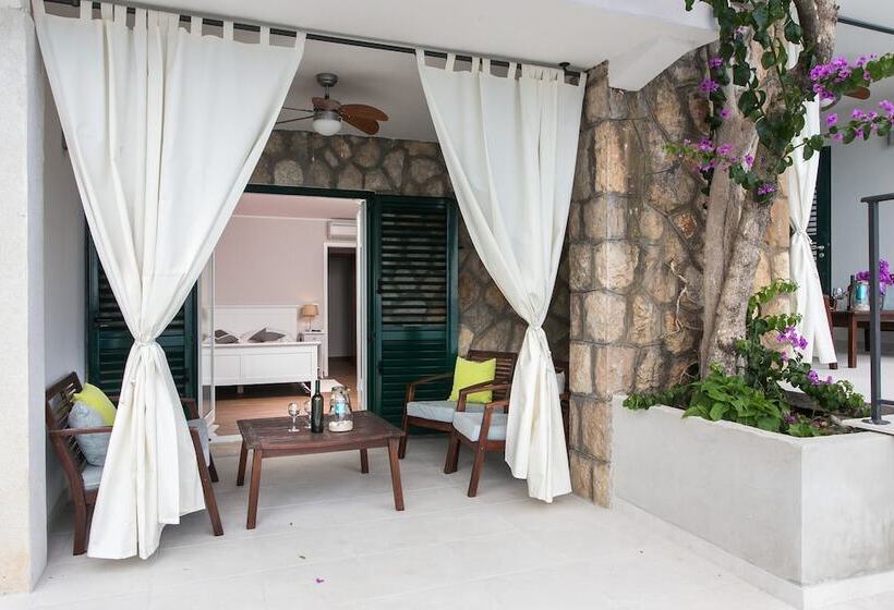 استودیوی استاندارد با چشم‌انداز دریا, Apartments Villa Mirjana
