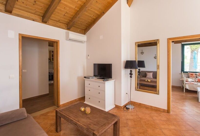 1 Bedroom Apartment with Terrace Sea View, Apartments Villa Mirjana