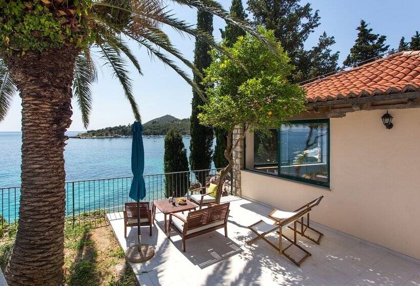 1 Bedroom Apartment with Terrace Sea View, Apartments Villa Mirjana