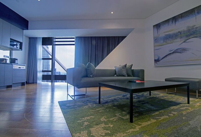 جناح, Element Kuala Lumpur