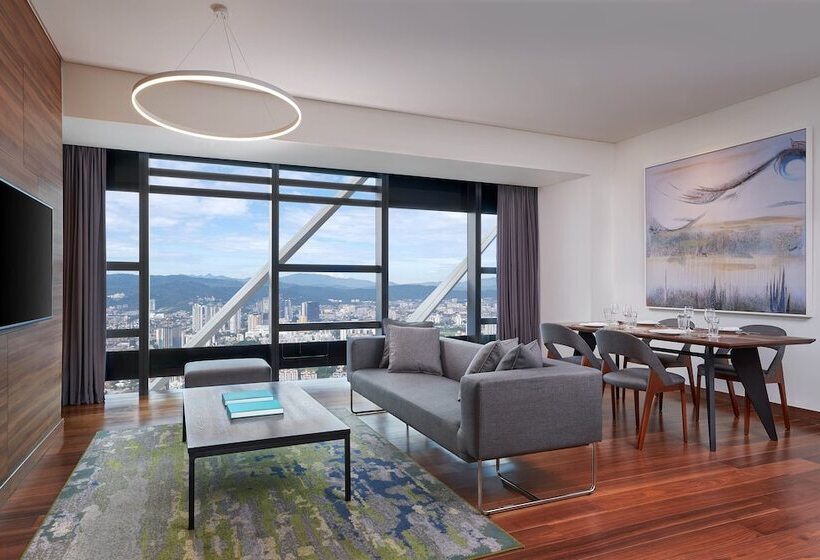 جناح غرفتين نوم, Element Kuala Lumpur