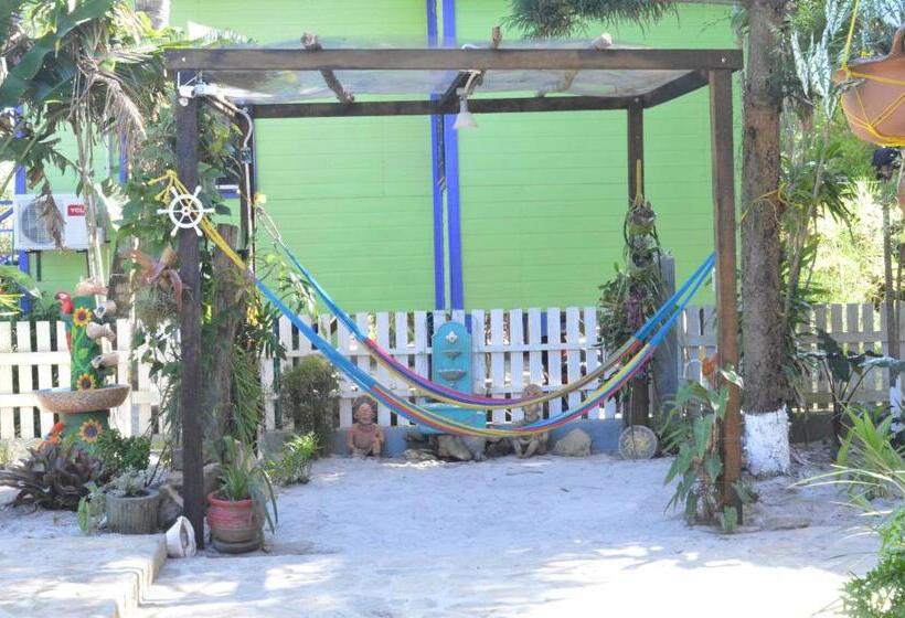 Номер Стандарт Вид на Сад, All Seasons Belize