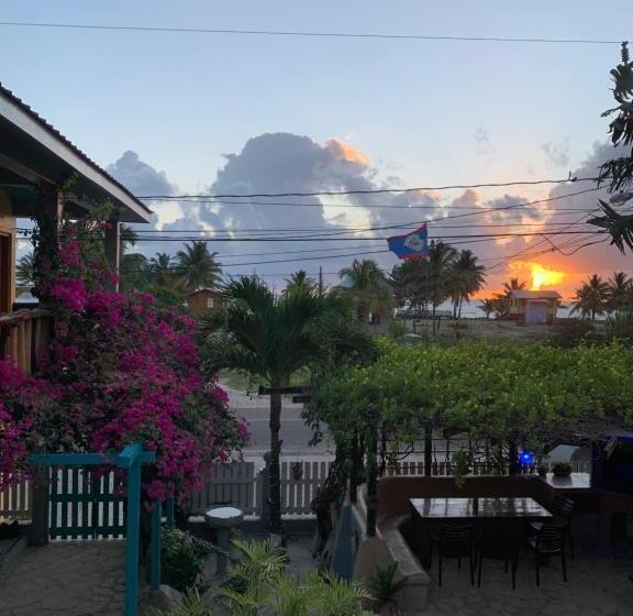 オーシャンビューデラックスルーム, All Seasons Belize