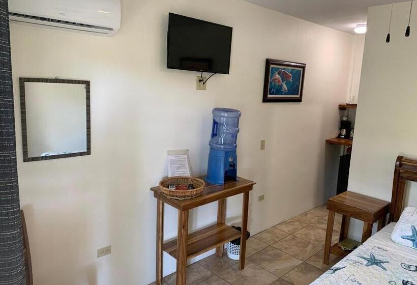 Номер Deluxe, All Seasons Belize