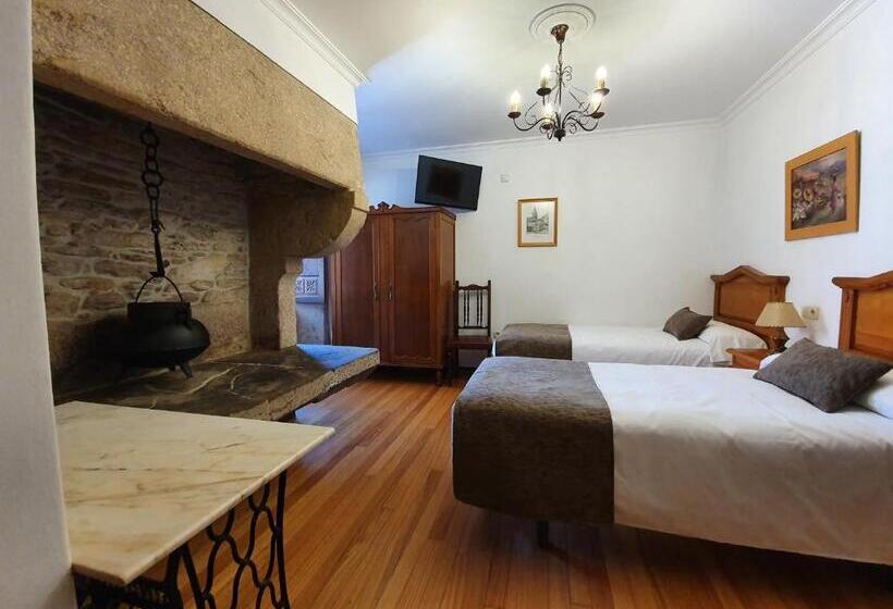 Quarto Estandar, Hostal Giadás