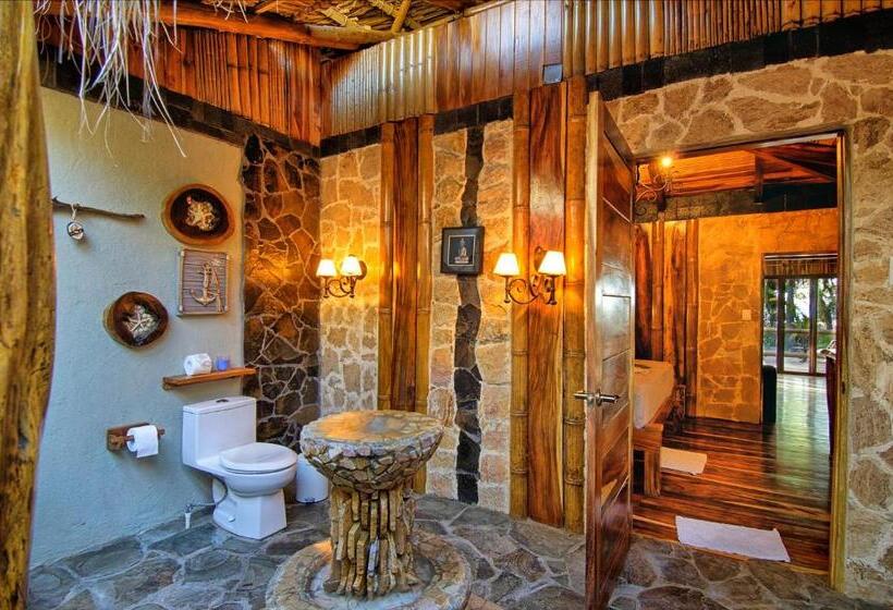Вилла 3 Спальни, Ocho Artisan Bungalows