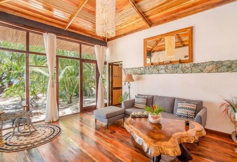 Вилла Deluxe 2 Спальни, Ocho Artisan Bungalows