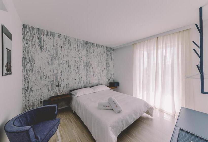 발코니가 있는 스위트, Suite 10 Home Design & Spa