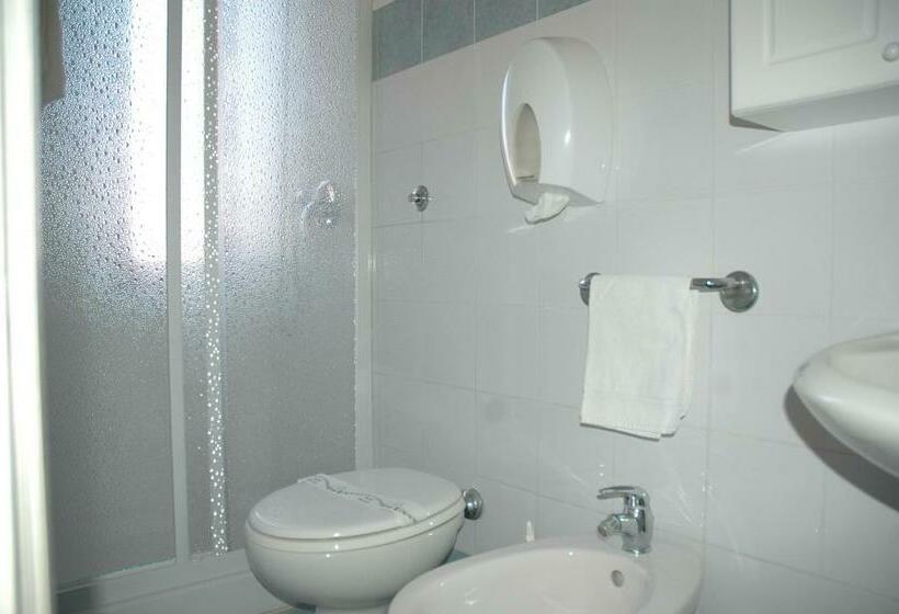 اتاق استاندارد, Albergo Dei 10 Colori