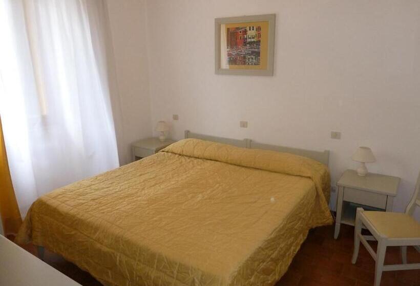 اتاق استاندارد, Albergo Dei 10 Colori