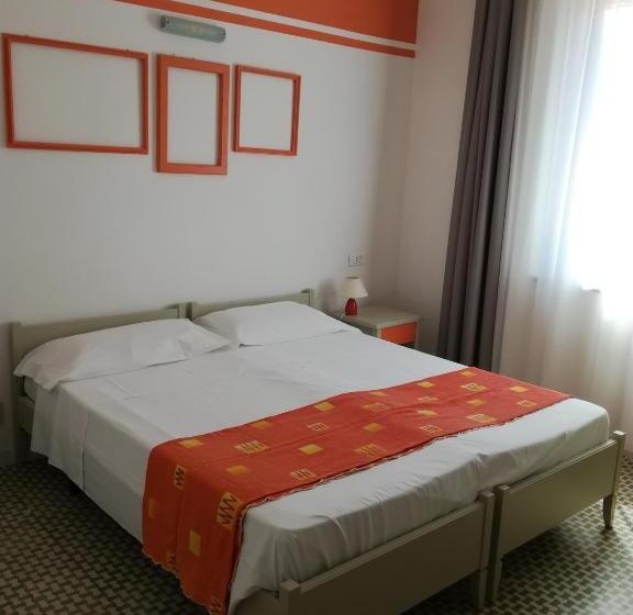 اتاق استاندارد, Albergo Dei 10 Colori