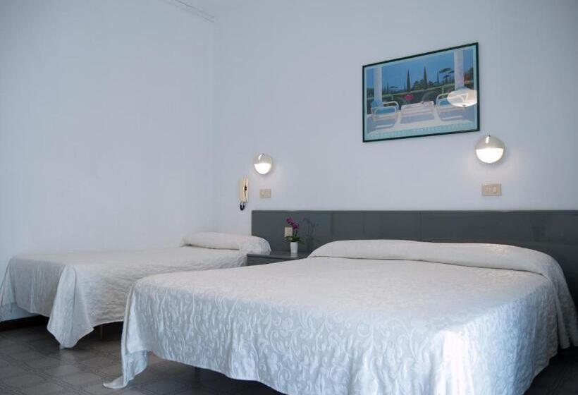 Номер Стандарт Трехместный, Casa Mia