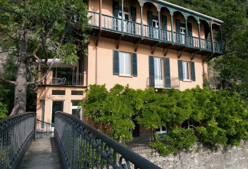 Номер Стандарт Вид на Озеро, Villa Nina Relais Boutique B&b