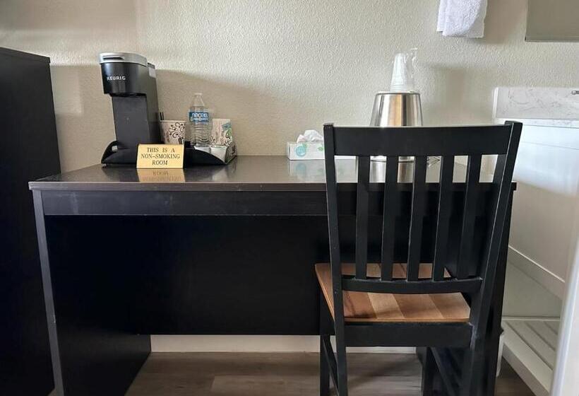 Стандартный Номер Кровать Кинг, Four Sevens Motel