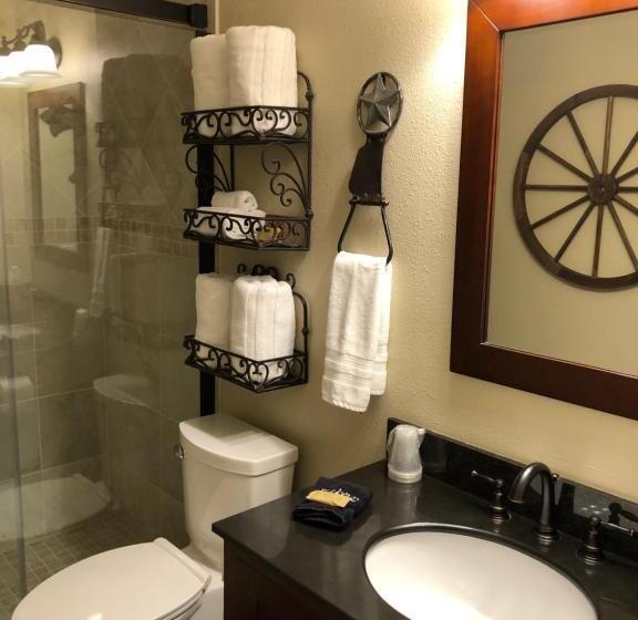 Люкс 2 Спальни, Maple Creek Bed&breakfast