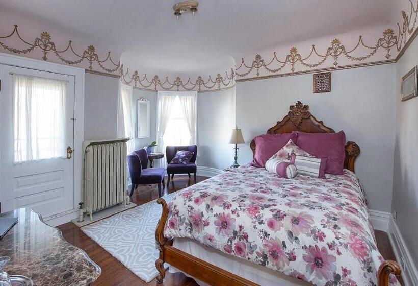 Номер Стандарт с Балконом, Market Street Inn