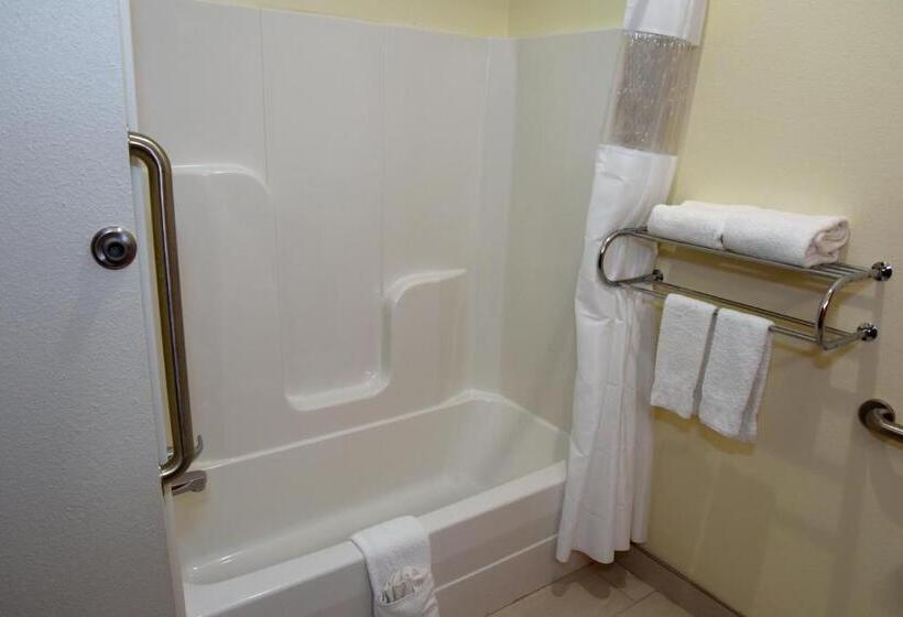 استودیوی استاندارد, Home Away Kitchen Suites Enid