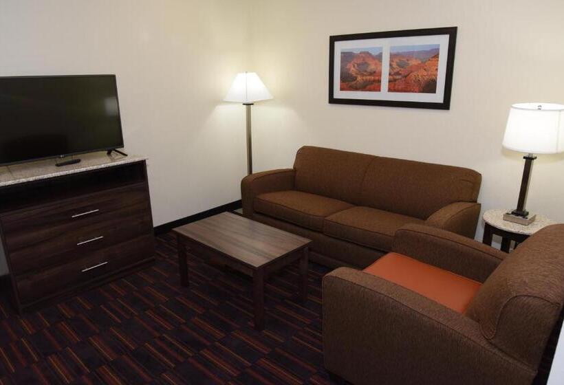 سوییت, Home Away Kitchen Suites Enid