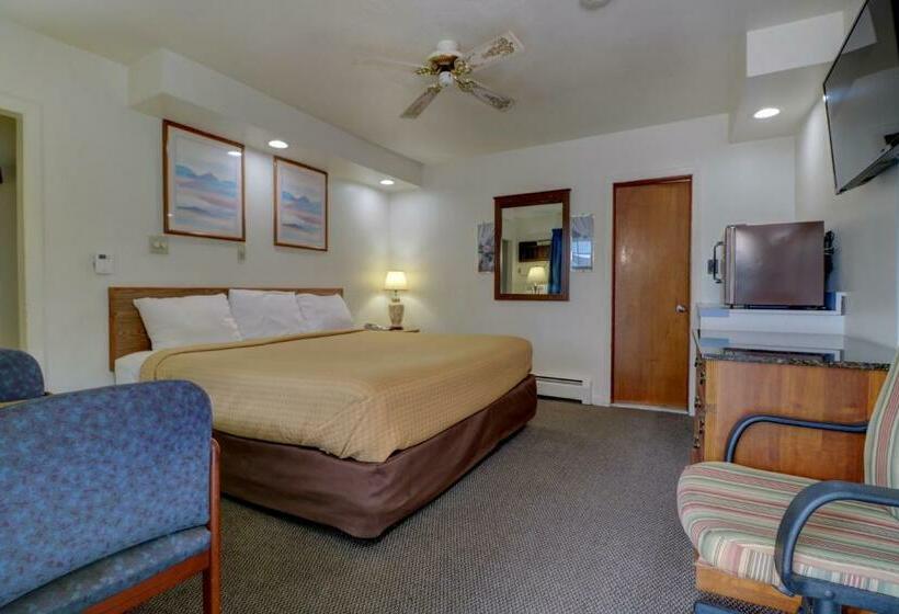 חדר סטנדרט עם מיטת קינג, Brookside Inn & Cottages