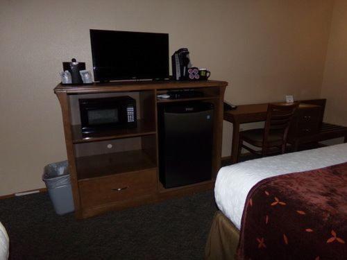 غرفة ديلوكس سرير ملكى, Cowlitz River Lodge